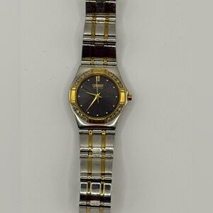 Citizen Eco-Drive Watch 24mm Two Tone Diamonds Womens E030-H26647 6.25"